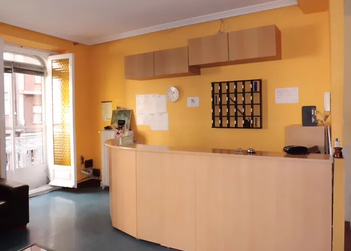 Hostal Lima